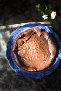 Torta cioccolato e uvetta senza glutine - Cardamomo & co