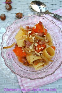 calamarata zucca, cipolle, pancetta - Cardamomo & co