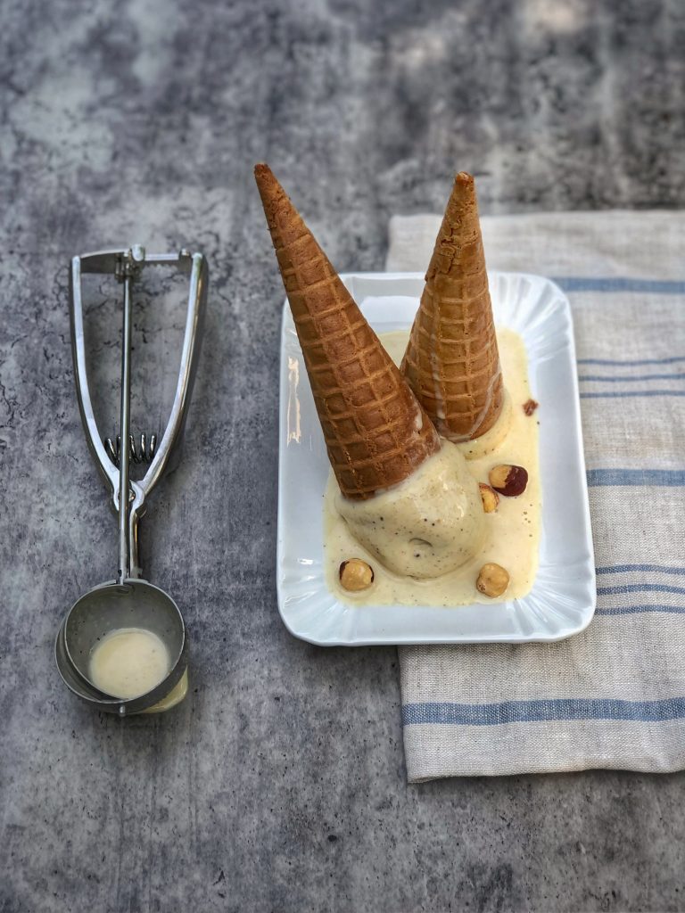 Gelato alla nocciola con il Bimby - Cardamomo & co